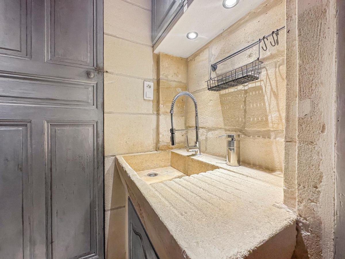 Appartement Les Portes Du Chateau Beaucairois à Beaucaire  Extérieur photo